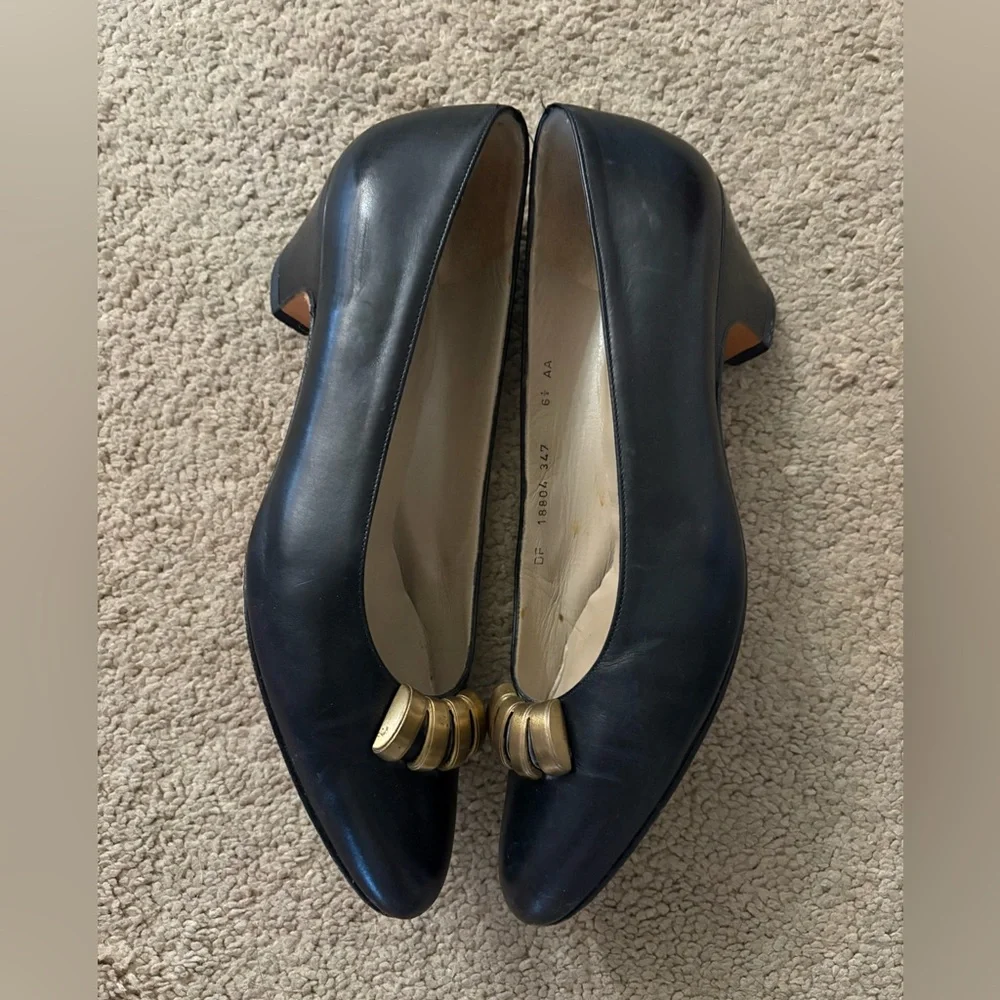 Salvatore Ferragamo Black Leather Low Pumps with Gold Accents size 6.5 AA